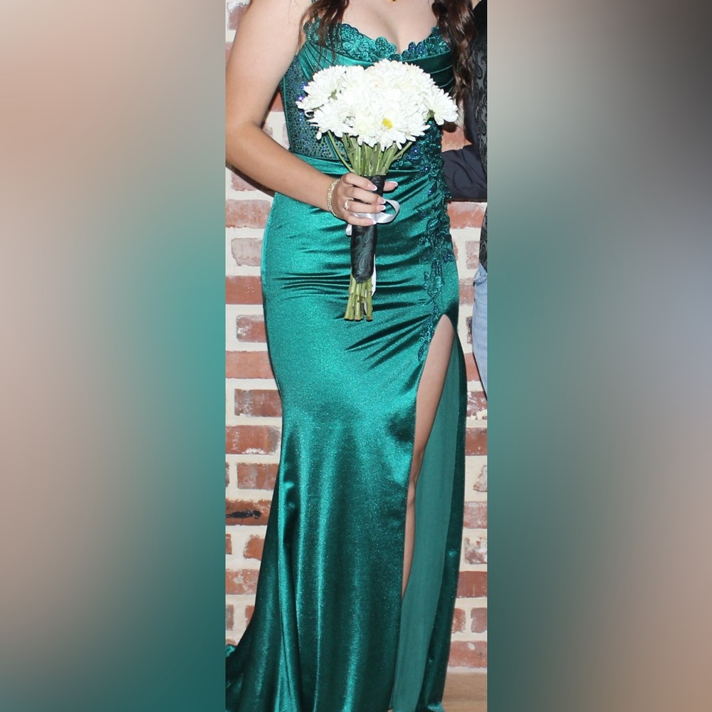 Gorgeous Elle Wilde Emerald Green Satin Gown with Floral Embroidery